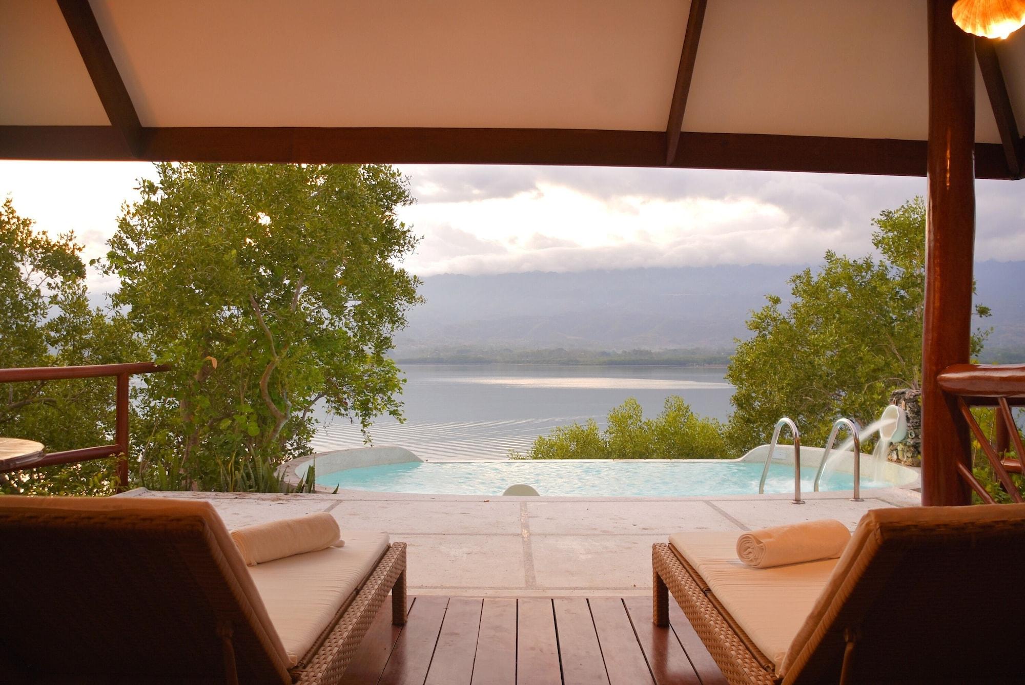 Badian Island Wellness Resort Экстерьер фото